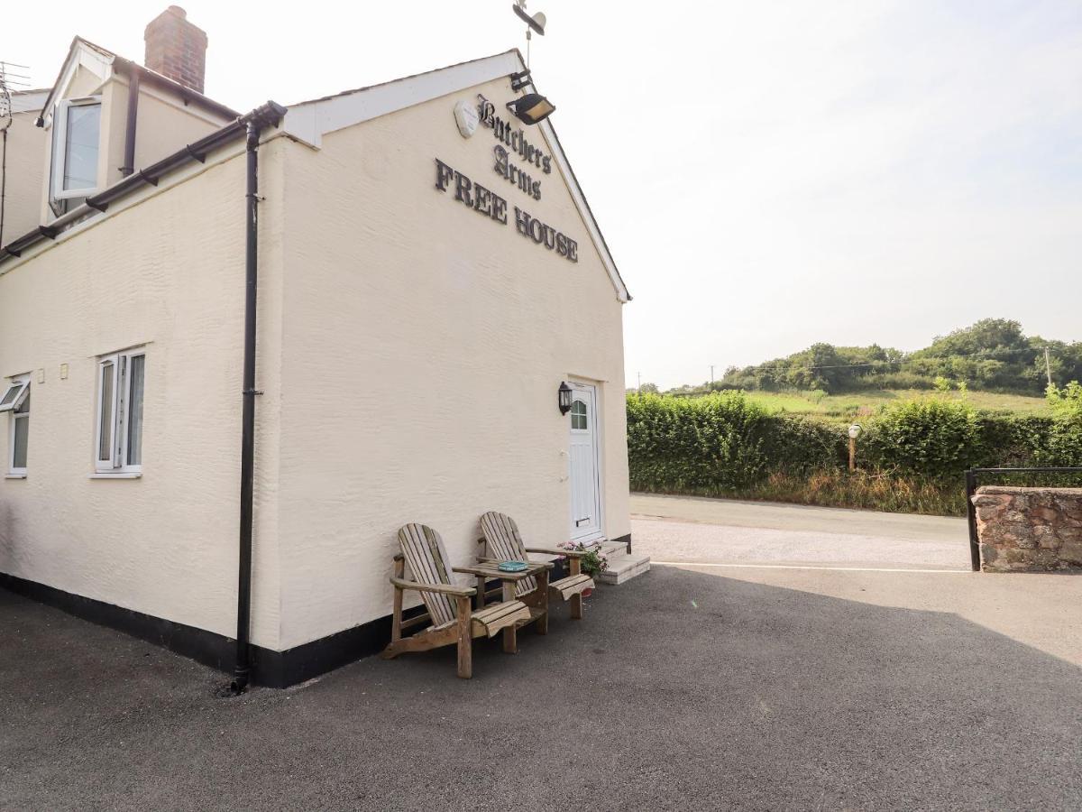 Butchers Arms Cottage Nercwys Buitenkant foto